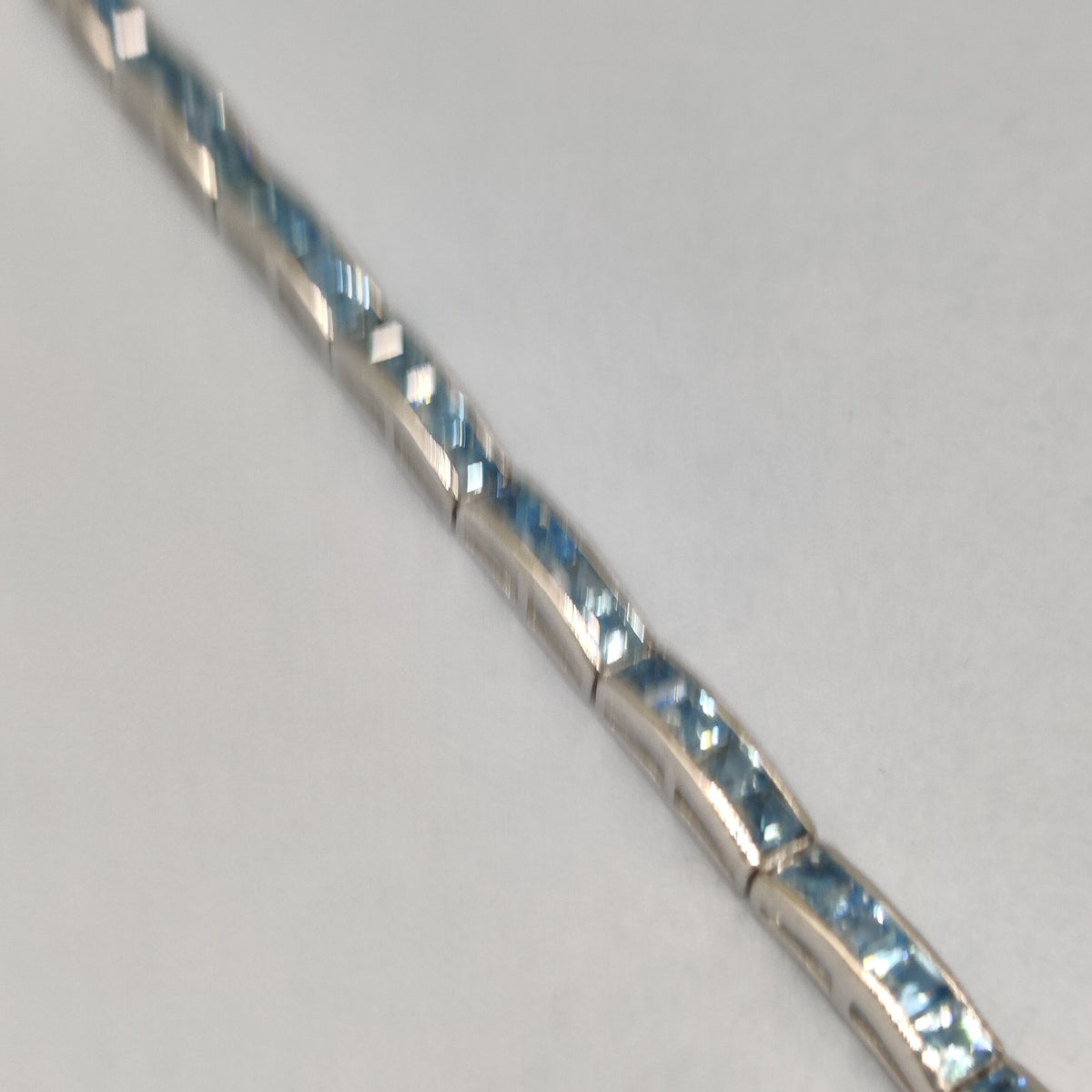 Swiss Blue Topaz Bracelet / 925 Sterling Silver Bracelet / Natural Gemstone Bracelet / Gemstone Silver Jewelry / Handmade Tennis Bracelet