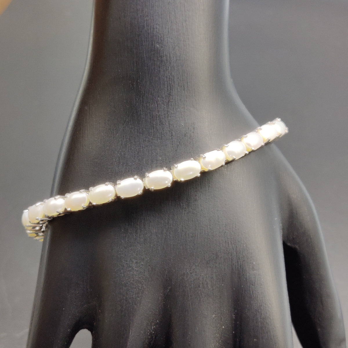Sterling Silver Oval Pearl Bracelet – Handmade Gemstone Jewelry