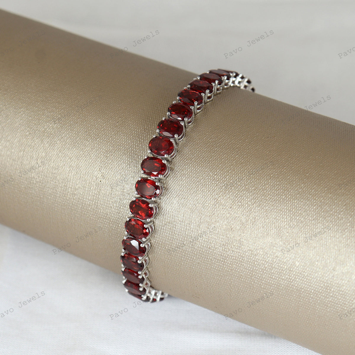 Natural Garnet Oval Gemstone Tennis Bracelet-925 Sterling Silver Bracelet-January Birthstone-Wedding Bracelet-Bridal Bracelet-Gift for Her