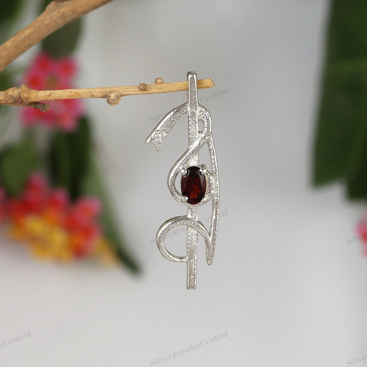 Natural Garnet Gemstone Pendant-Designer Silver Jewelry-925 Sterling Silver Jewelry-Gemstone Handmade Pendant-Silver Chain Pendant Gift