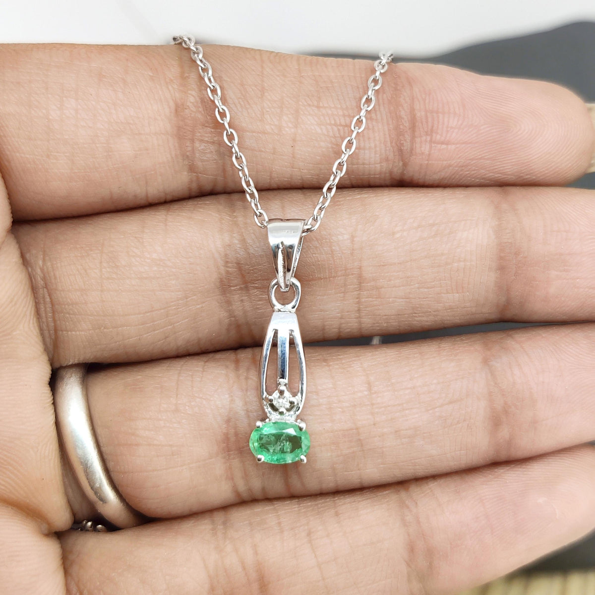 Natural Emerald Pendant-925 Sterling Silver-May Birthstone -Green Emerald Jewelry-Gift for wedding