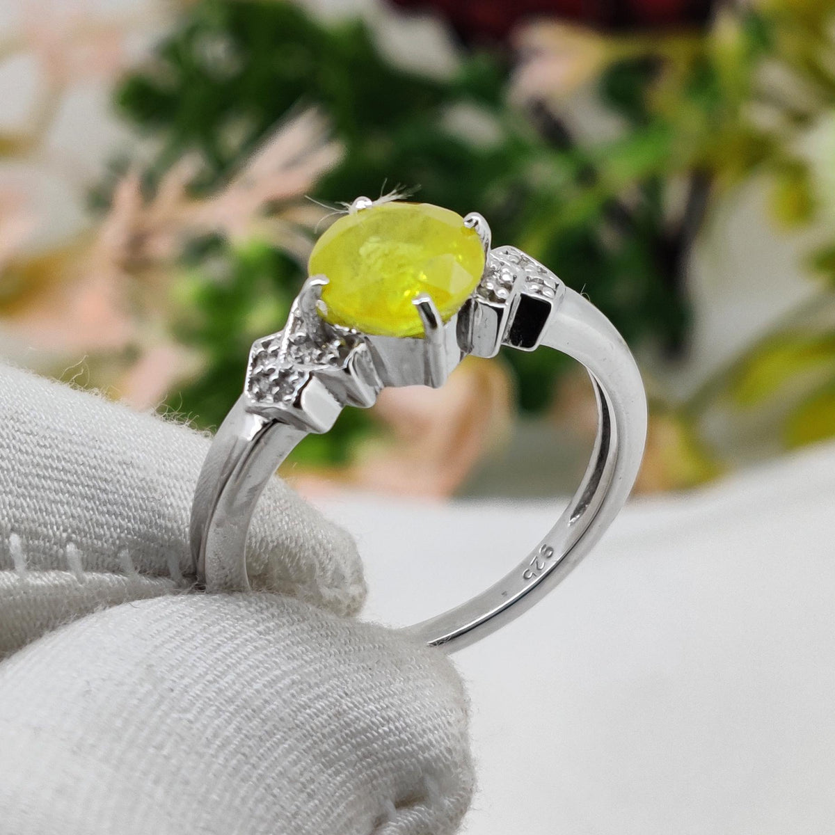Yellow Sapphire Ring, Round Cut, 925 Sterling Silver, September Birthstone