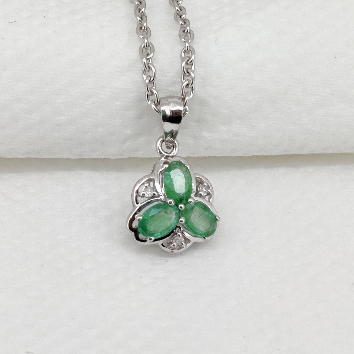 Natural Emerald Gemstone Pendant-925 Sterling Silver-May Birthstone Jewelry