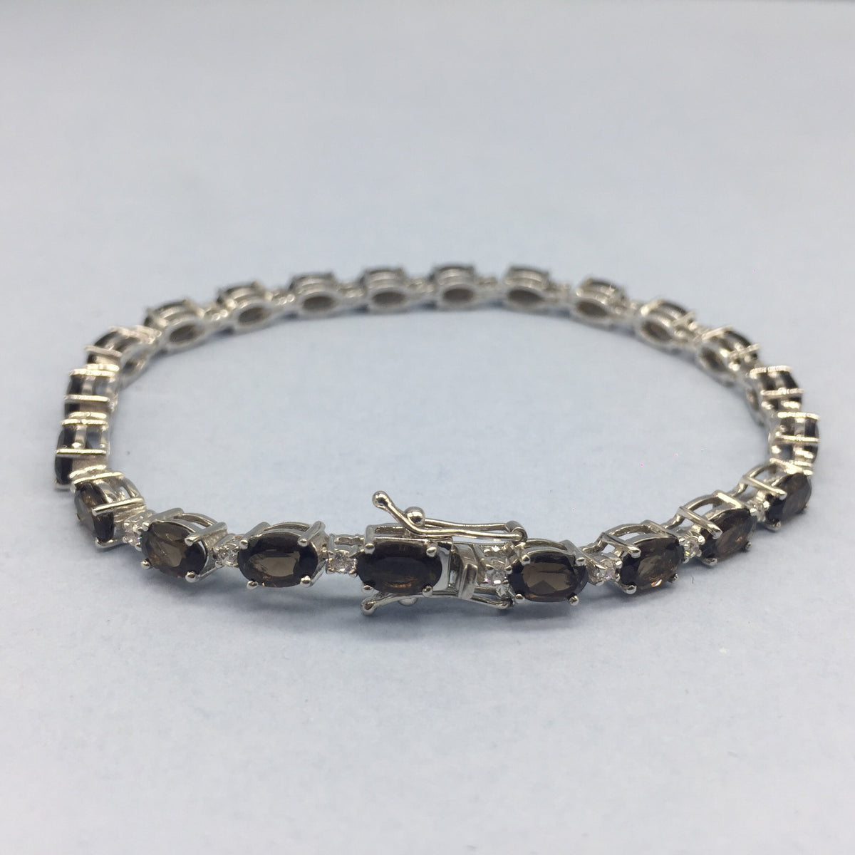 Sterling Silver Smoky Quartz Oval Bracelet – Prong Setting Brown Gemstone