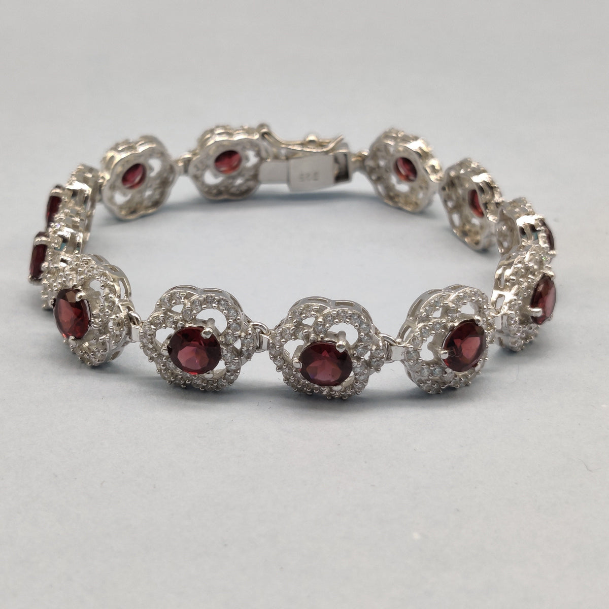 Natural Red Garnet Faceted Round Gemstone Bracelet, 925 Sterling Silver, Tennis Bracelet, Garnet Jewelry, Garnet Bracelet, Healing Bracelet