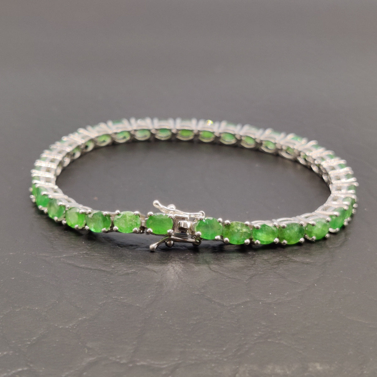 Emerald Bracelet / 925 Sterling Silver / May Birthstone Bracelet / Handmade Silver Jewelry / Emerald Tennis Bracelet / Anniversary Gift
