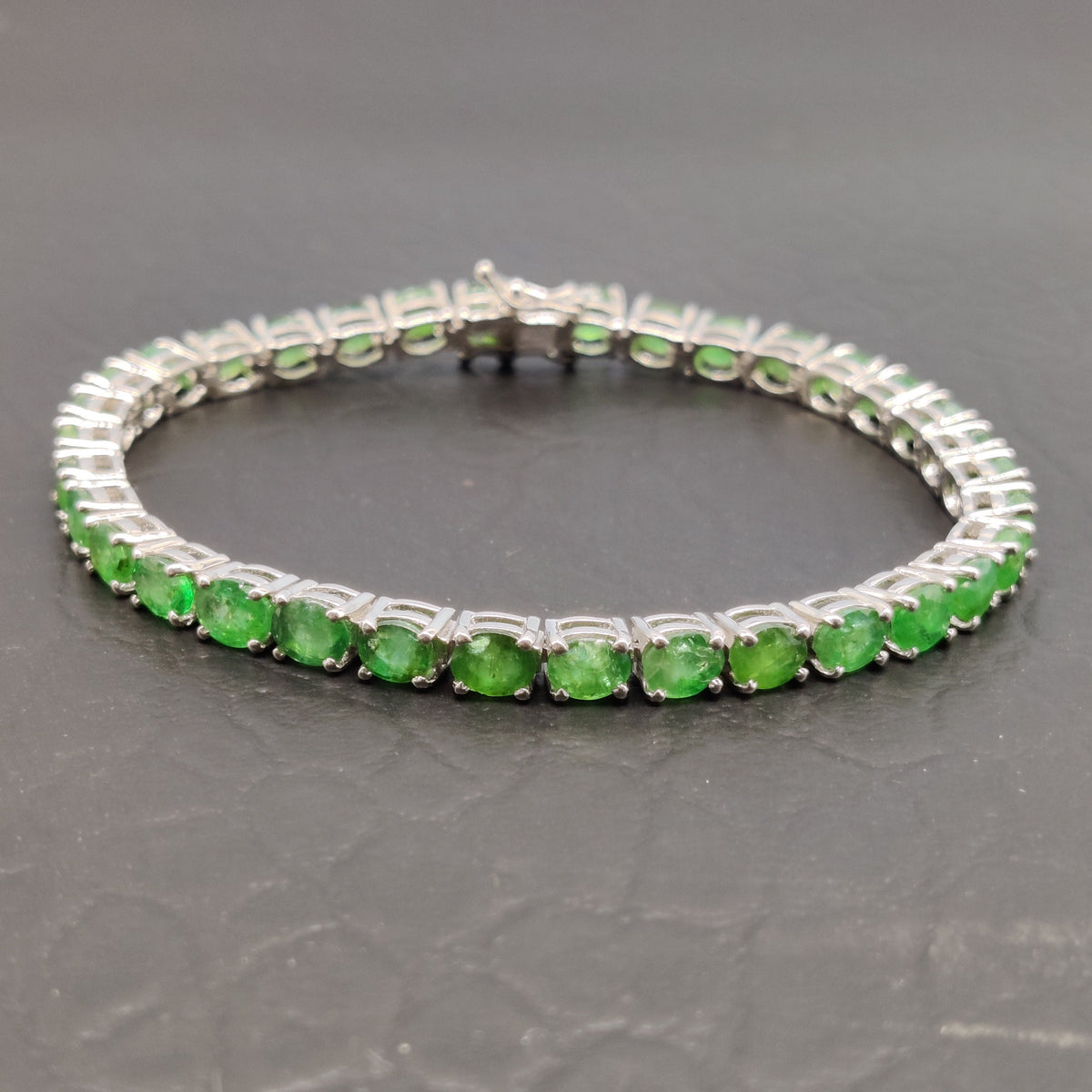 Emerald Bracelet / 925 Sterling Silver / May Birthstone Bracelet / Handmade Silver Jewelry / Emerald Tennis Bracelet / Anniversary Gift