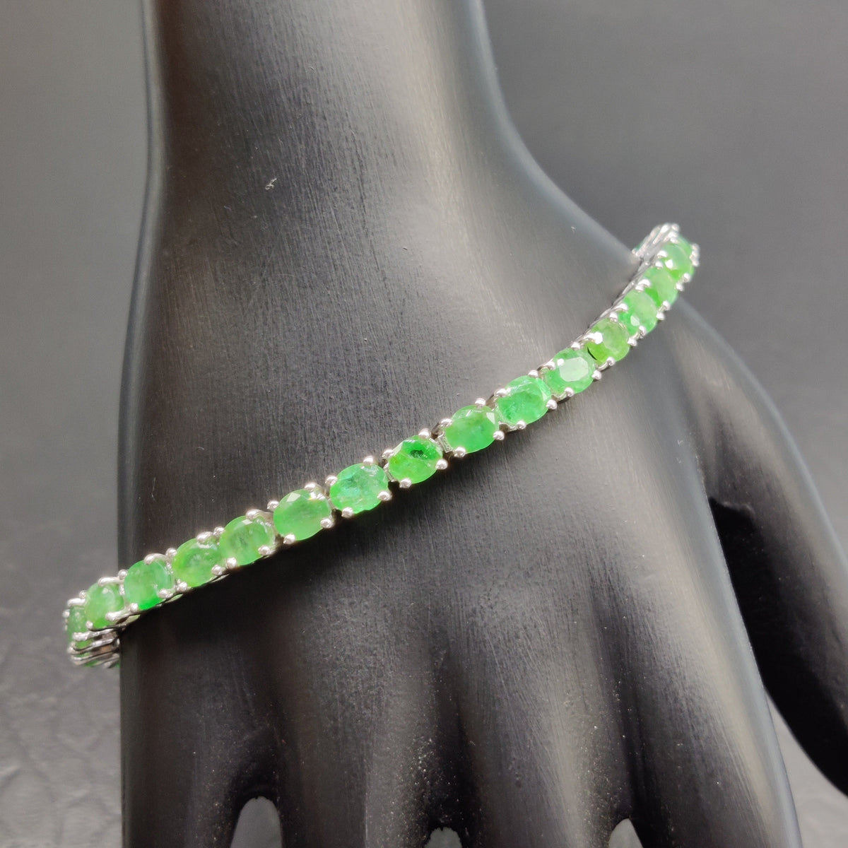 Emerald Bracelet / 925 Sterling Silver / May Birthstone Bracelet / Handmade Silver Jewelry / Emerald Tennis Bracelet / Anniversary Gift