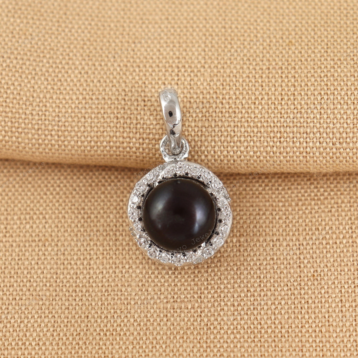 Black Pearl Pendant Necklace: 925 Sterling Silver, Round Gemstone