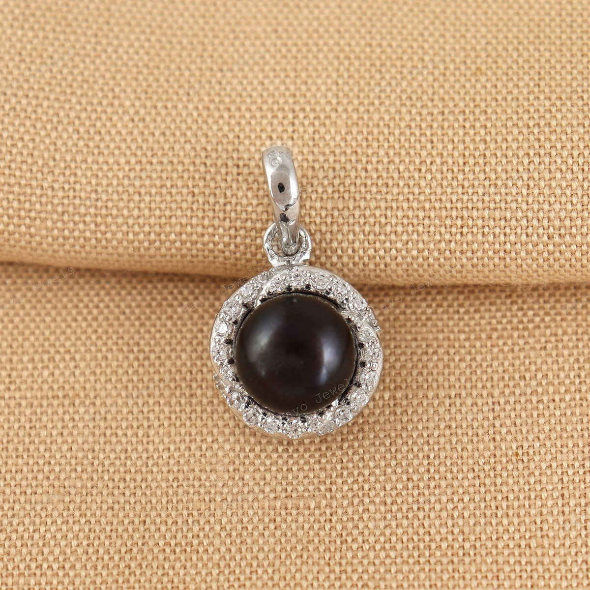 Black Pearl Pendant Necklace: 925 Sterling Silver, Round Gemstone