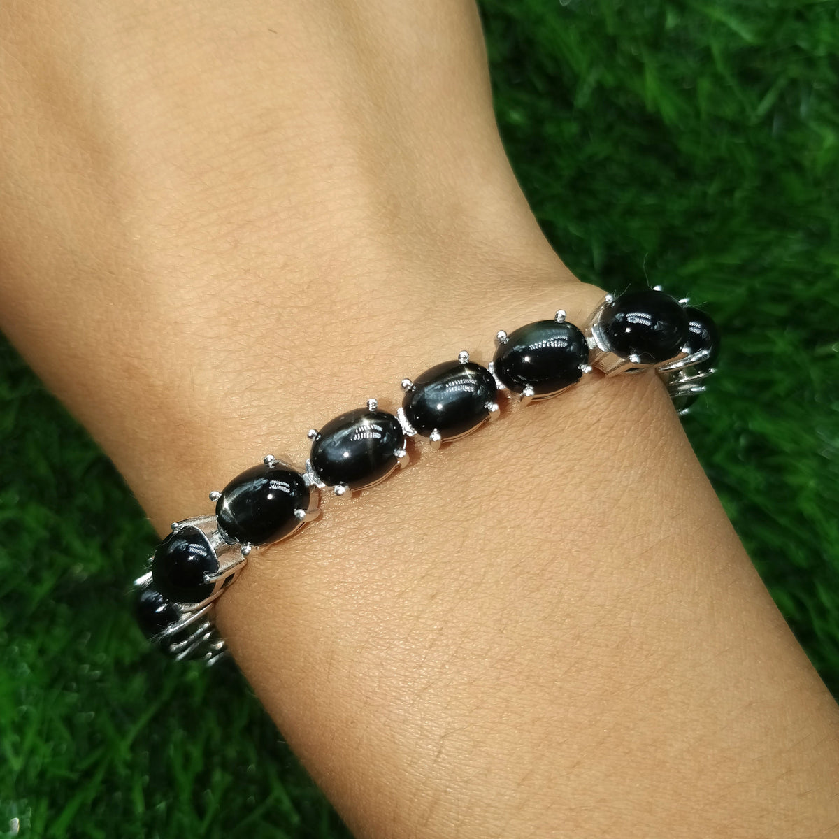 Natural Black Star Oval Cabochon Sterling Silver Bracelet