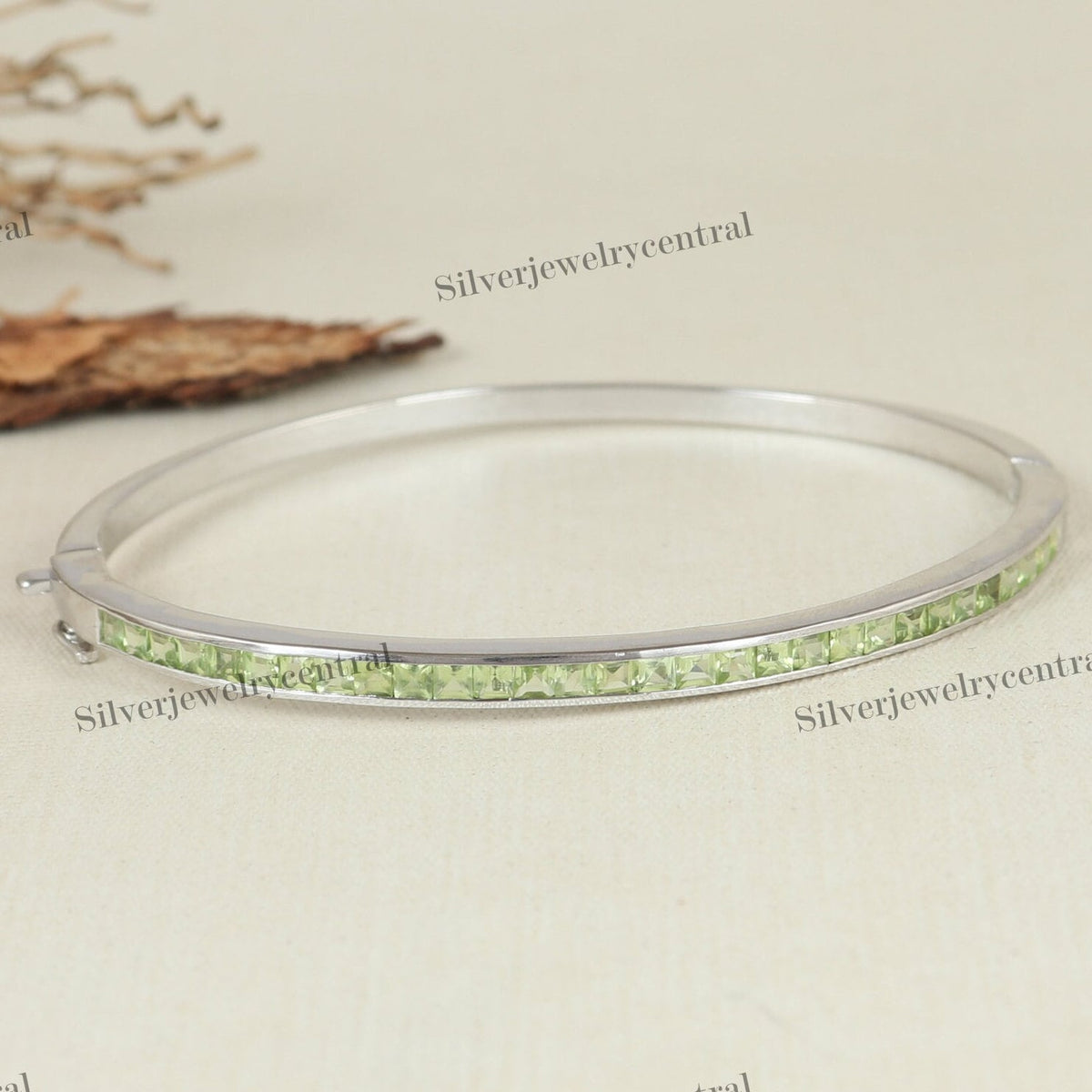 Natural Peridot Bangle-Square Cut Gemstone Bangle-925 Sterling Silver Jewelry-August Birthstone-Green Peridot Jewelry-Anniversary Gift