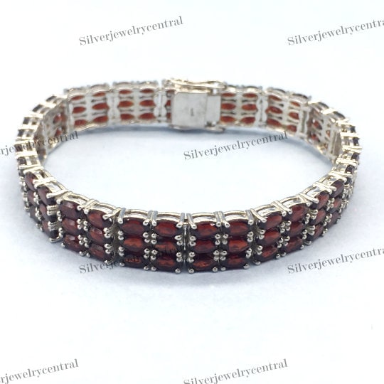 Natural Garnet Bracelet-Oval Gemstone-925 Sterling Silver Jewelry-January Birthstone Jewelry-Silver Tennis Bracelet-Gift for Anniversary