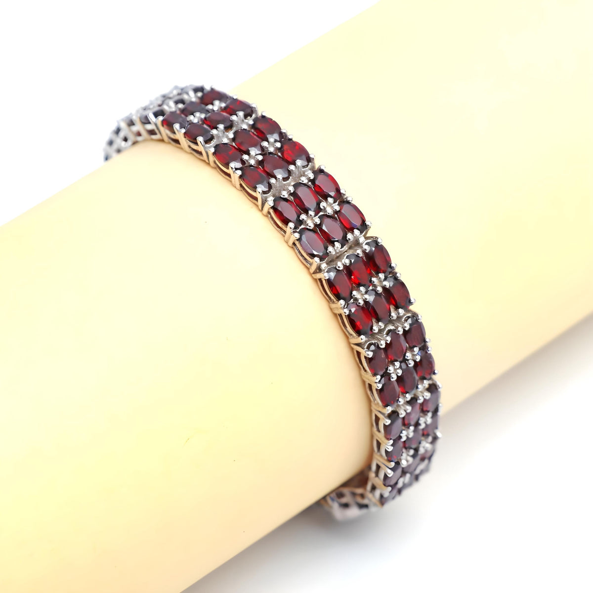 Natural Garnet Bracelet-Oval Gemstone-925 Sterling Silver Jewelry-January Birthstone Jewelry-Silver Tennis Bracelet-Gift for Anniversary