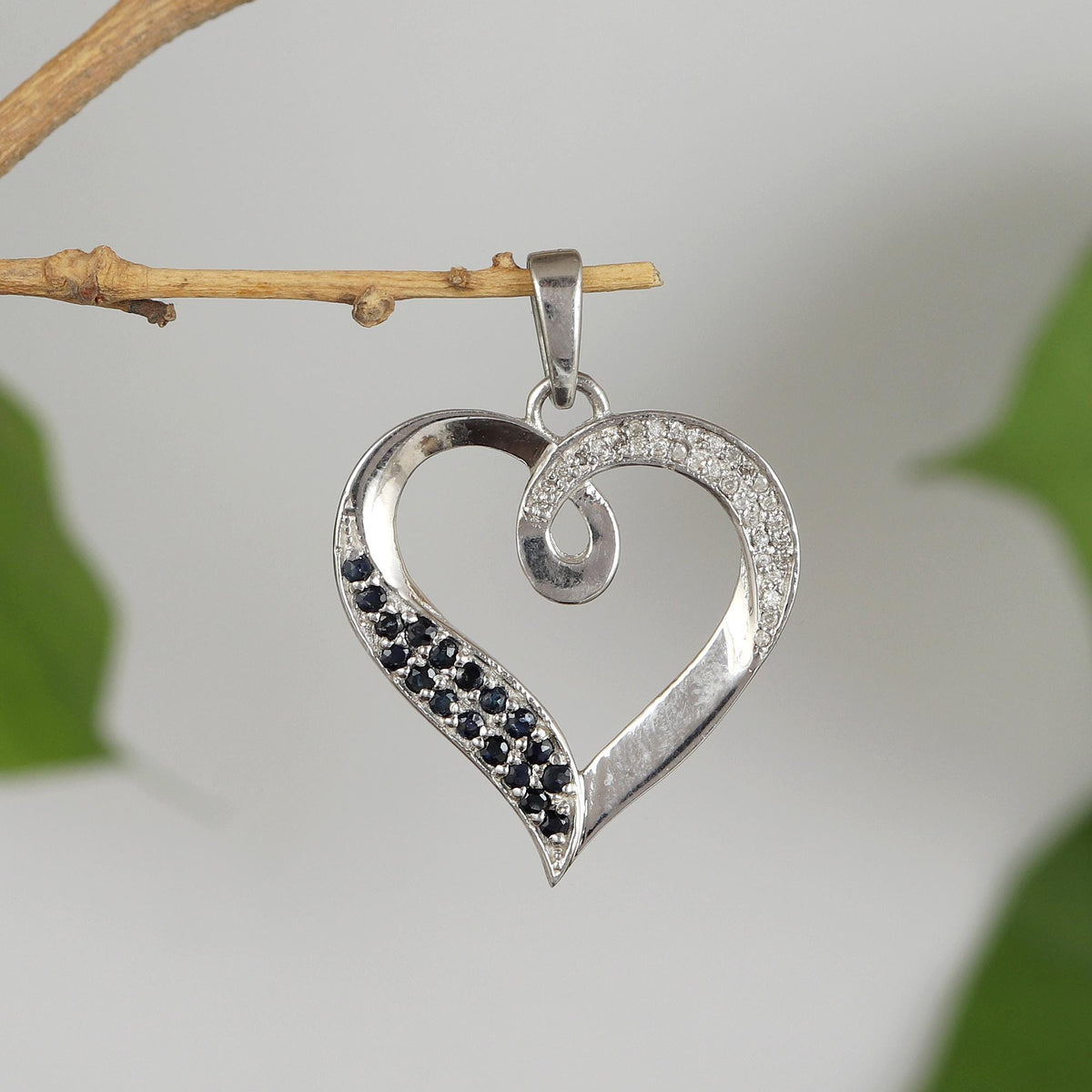 Natural Blue Sapphire Heart Pendant-Designer Diamond Pendant-925 Sterling Silver Jewelry-September Birthstone Necklace-Blue sapphire Jewelry