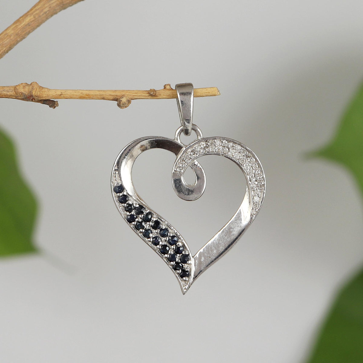 Natural Blue Sapphire Heart Pendant-Designer Diamond Pendant-925 Sterling Silver Jewelry-September Birthstone Necklace-Blue sapphire Jewelry
