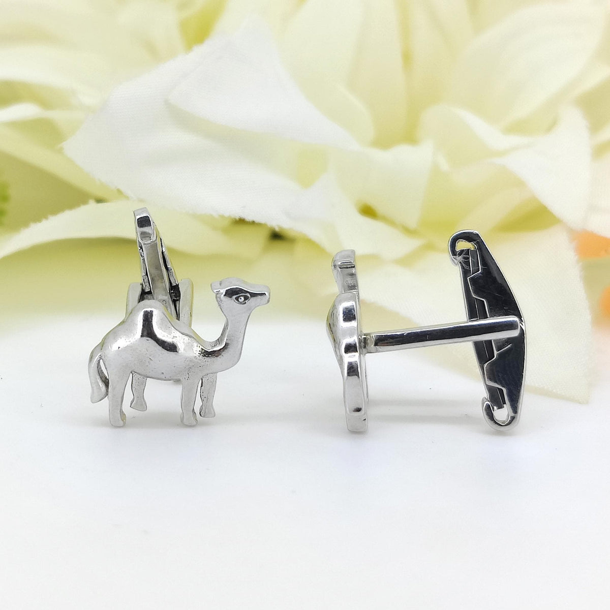 Desert Camel Cufflinks-925 Sterling Silver Cufflinks-Minimalist Cufflinks for men's-Handmade Jewelry-Silver Animal Cufflinks-Birthday Gift