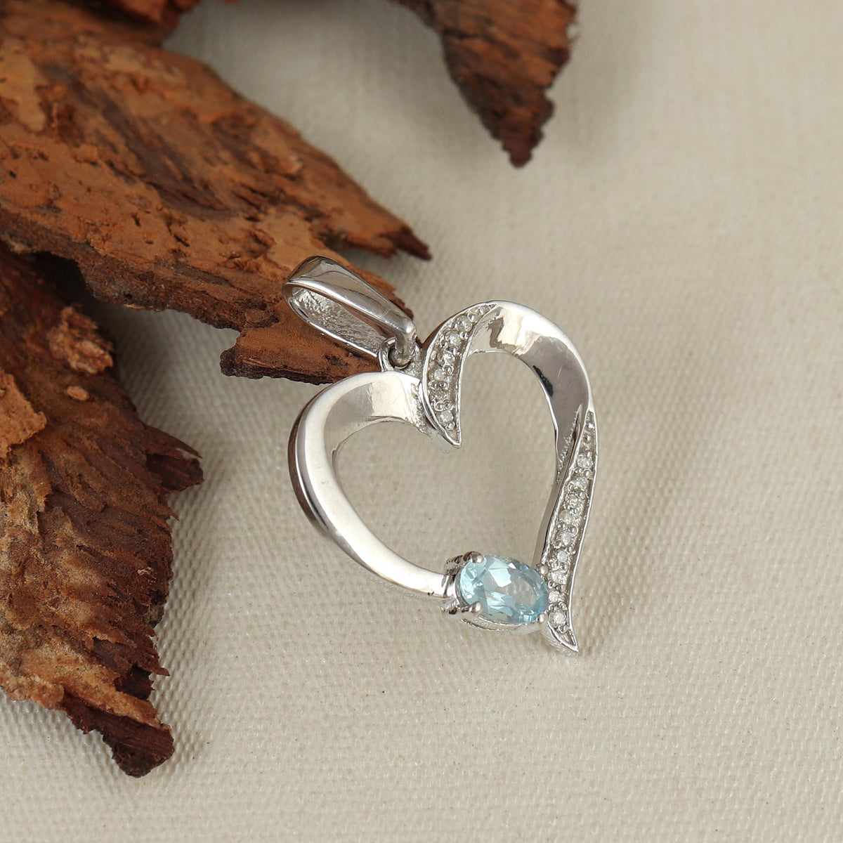 Natural Aquamarine Pendant-925 Sterling Silver Jewelry-Aquamarine Heart Pendant-March Birthstone-Chain Necklace-Oval Gemstone-Gift for Mom