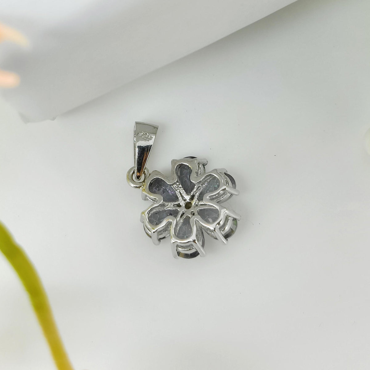 Natural Mystic Topaz Pendant-Gemstone Flower Pendant-925 Sterling Silver Jewelry-November Birthstone-Handmade Jewelry-Gift for Wedding