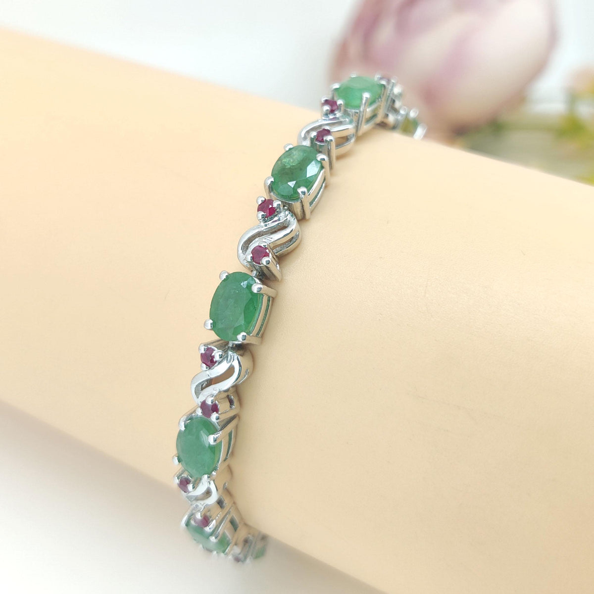 Natural Emerald Bracelet-925 Sterling Silver Jewelry-Oval Cut Gemstone-May Birthstone Bracelet-Diamond Tennis Bracelet-Gift for Anniversary