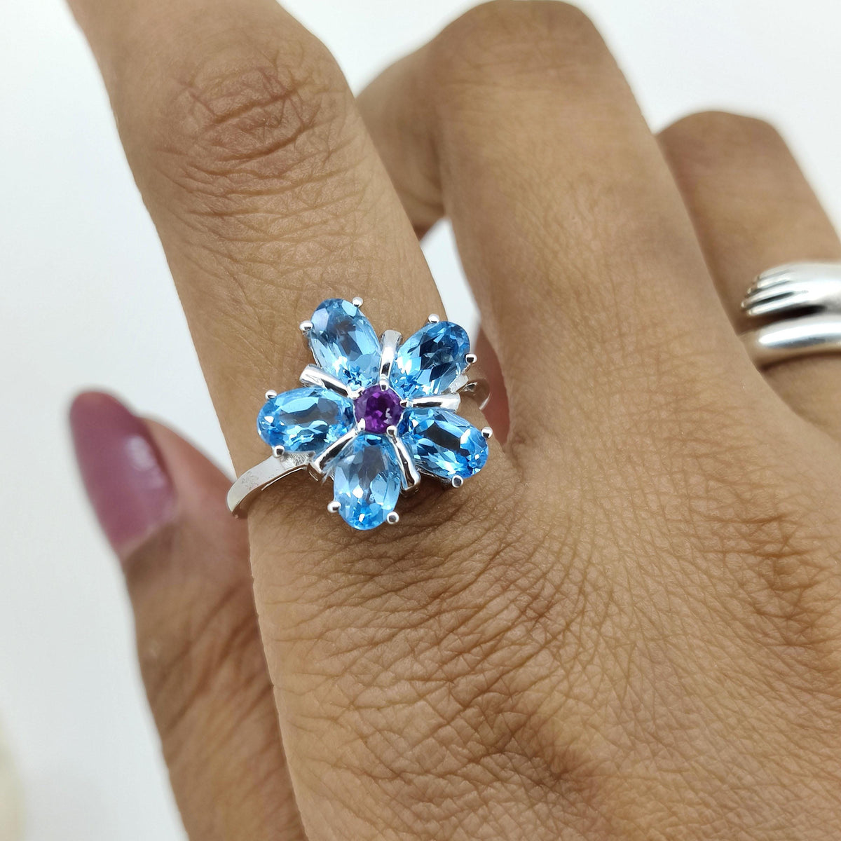Swiss Blue Topaz Flower Ring: Sterling Silver December Birthstone