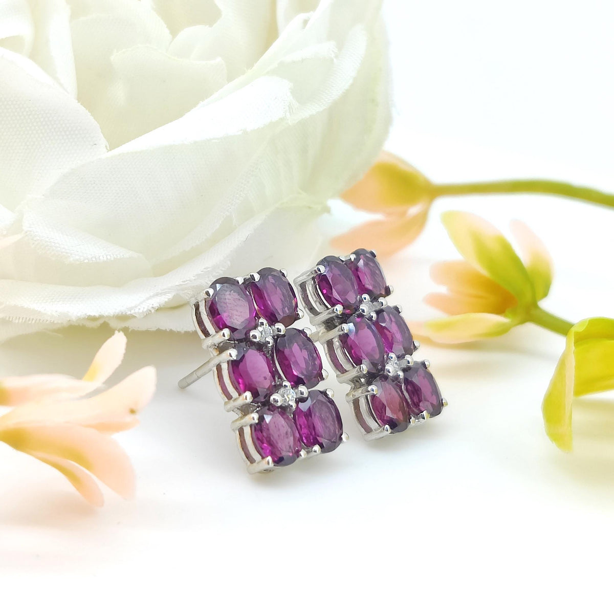 Natural Rhodolite Garnet Stud Earring-925 Sterling Silver Jewelry-January Birthstone Earrings-Oval Cut Pink Gemstone-Rhodolite Jewelry