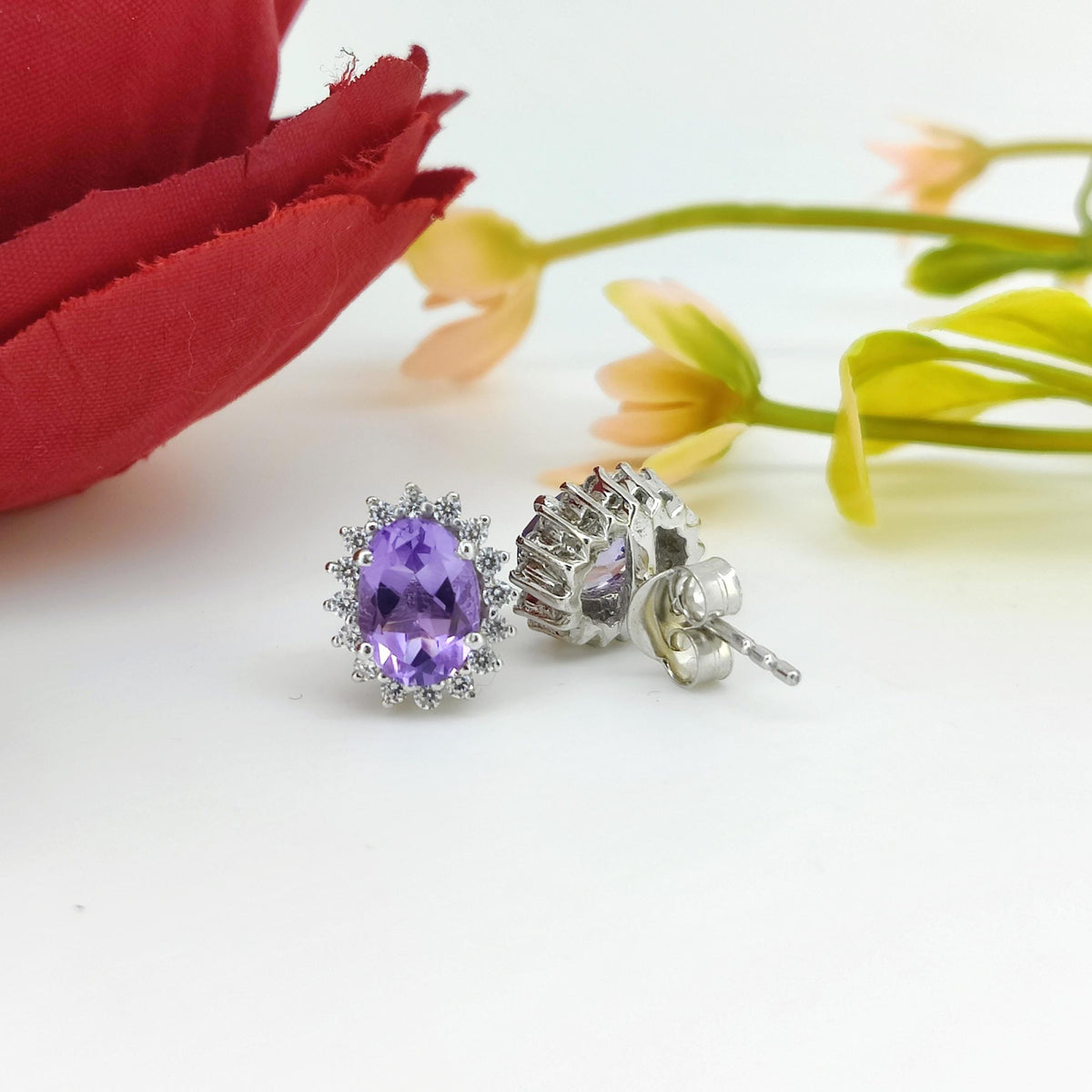 Natural Amethyst Stud Earring-Oval Gemstone-February Birthstone Earrings-925 Sterling Silver-Purple Amethyst Jewelry-Gift for mother's Day