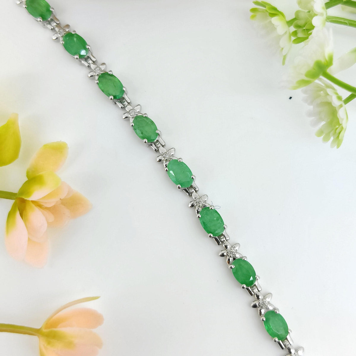 Natural Emerald Bracelet-925 Sterling Silver-Gemstone Tennis Bracelet-May Birthstone-Oval Green Emerald Jewelry-Gift for Anniversary