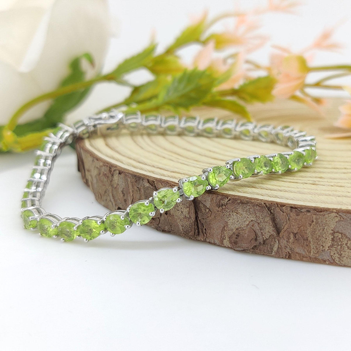 Natural Peridot Tennis Bracelet-925 Sterling Silver Bracelet-Pear Gemstone-August Birthstone Jewelry-Green Peridot Jewelry-Gift for her