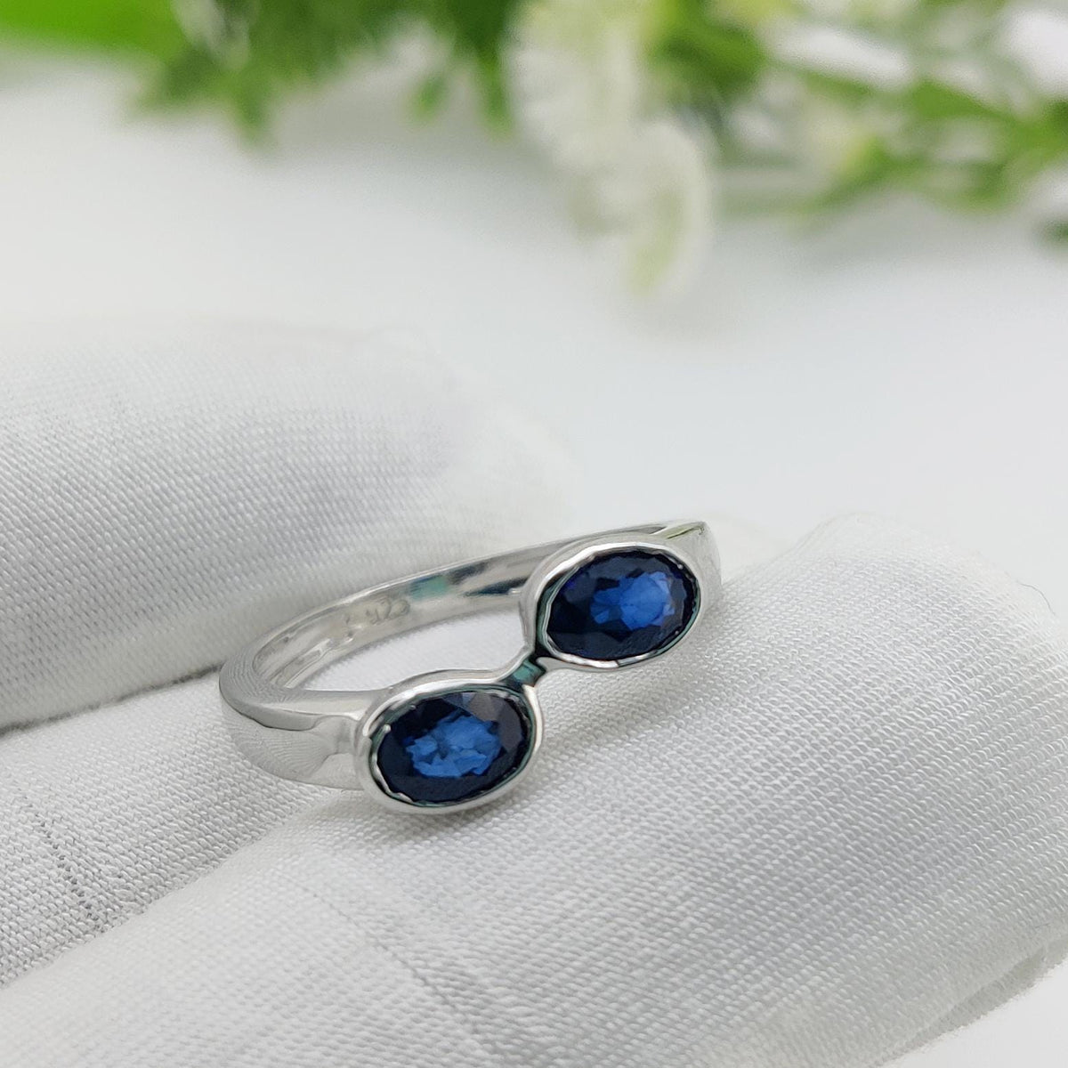 Sterling Silver Oval Blue Sapphire Ring, September Birthstone, Minimalist Gemstone Jewelry