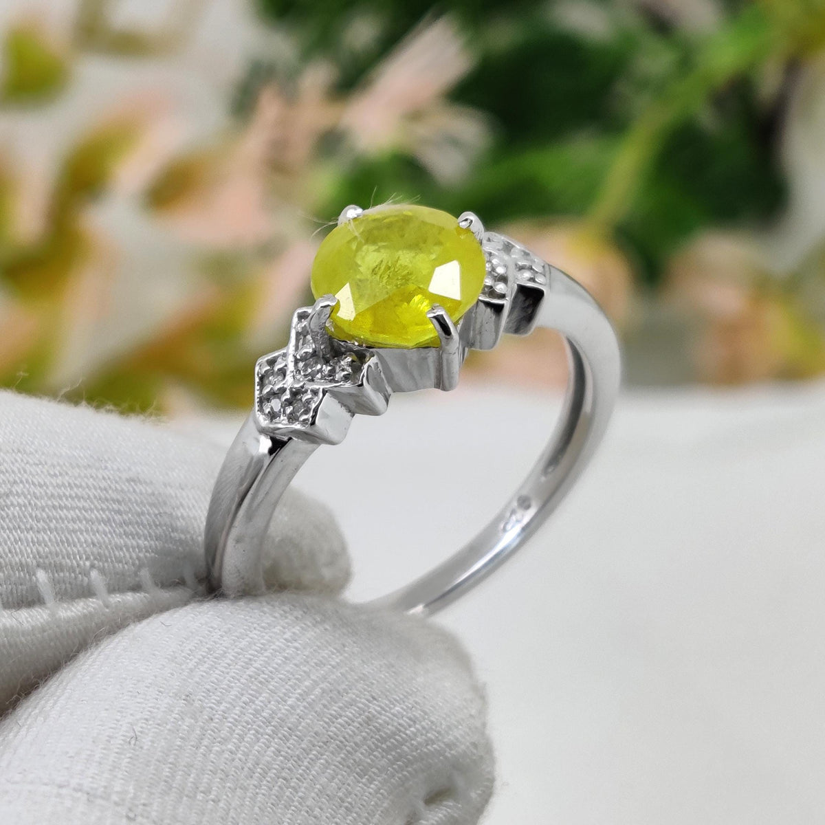 Yellow Sapphire Ring, Round Cut, 925 Sterling Silver, September Birthstone