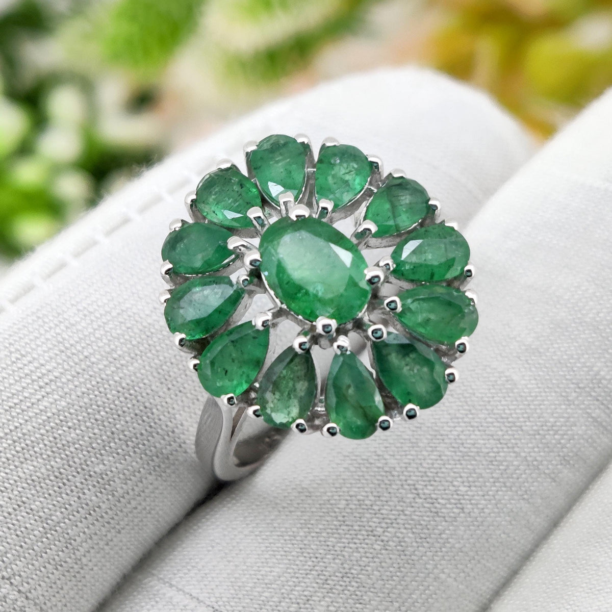 Natural Emerald Ring, 925 Sterling Silver, Handmade Green Oval Gemstone, Flower Emerald  Jewelry Gifts