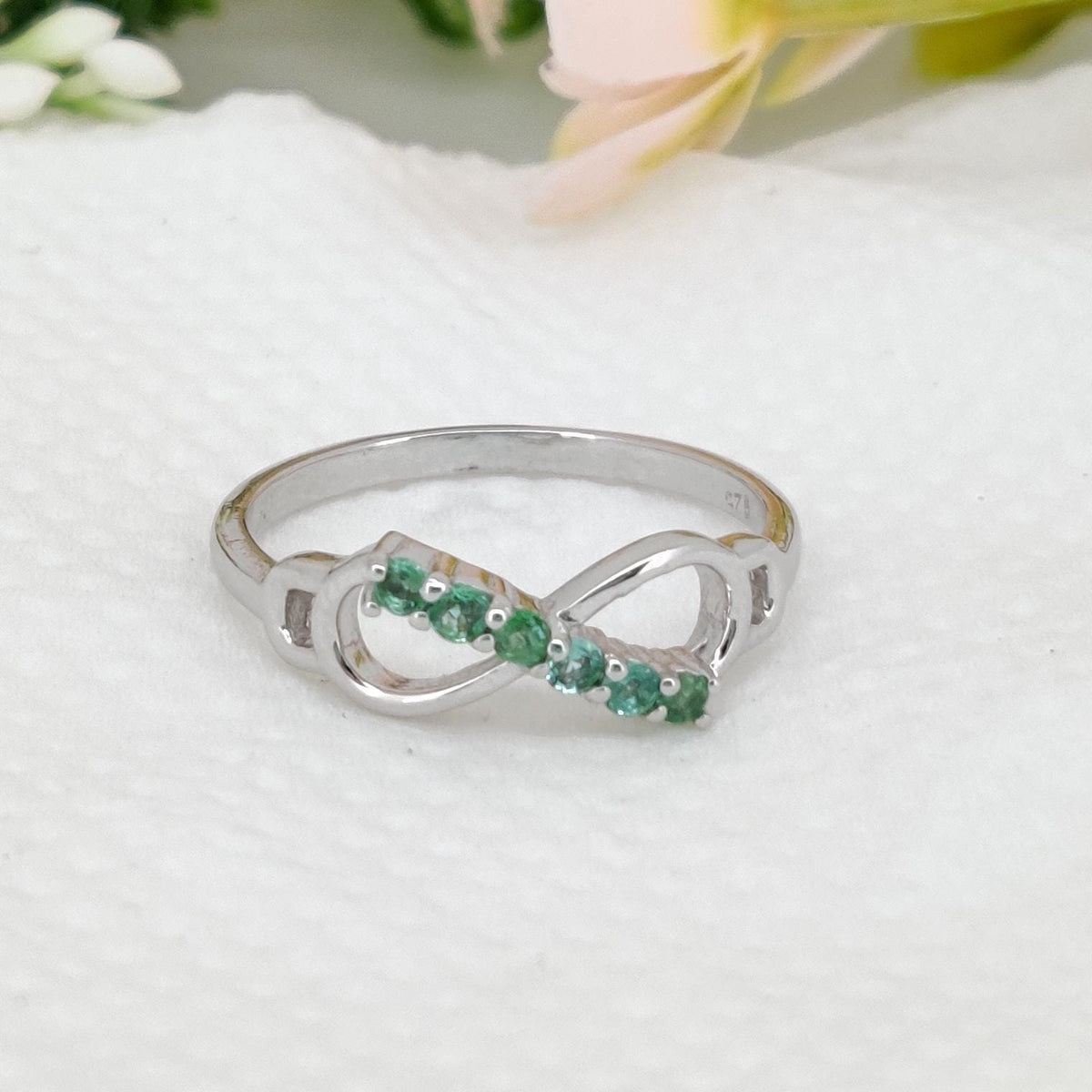 Natural Emerald Sterling Silver Ring, Handmade Gemstone Ring, Anniversary Gifts