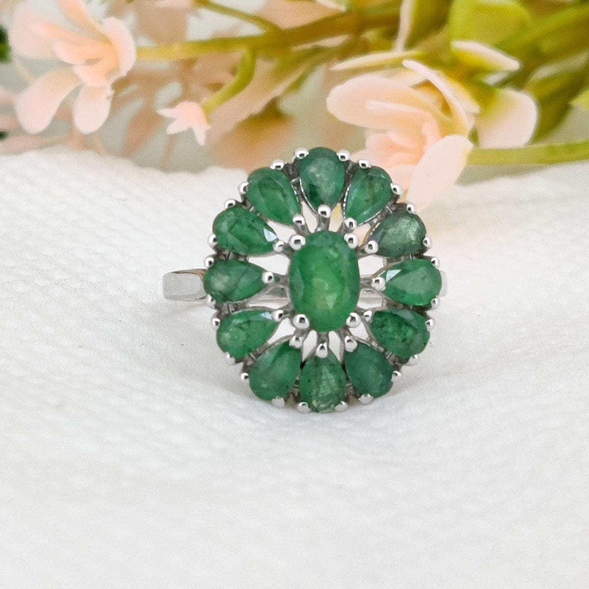 Natural Emerald Ring, 925 Sterling Silver, Handmade Green Oval Gemstone, Flower Emerald  Jewelry Gifts