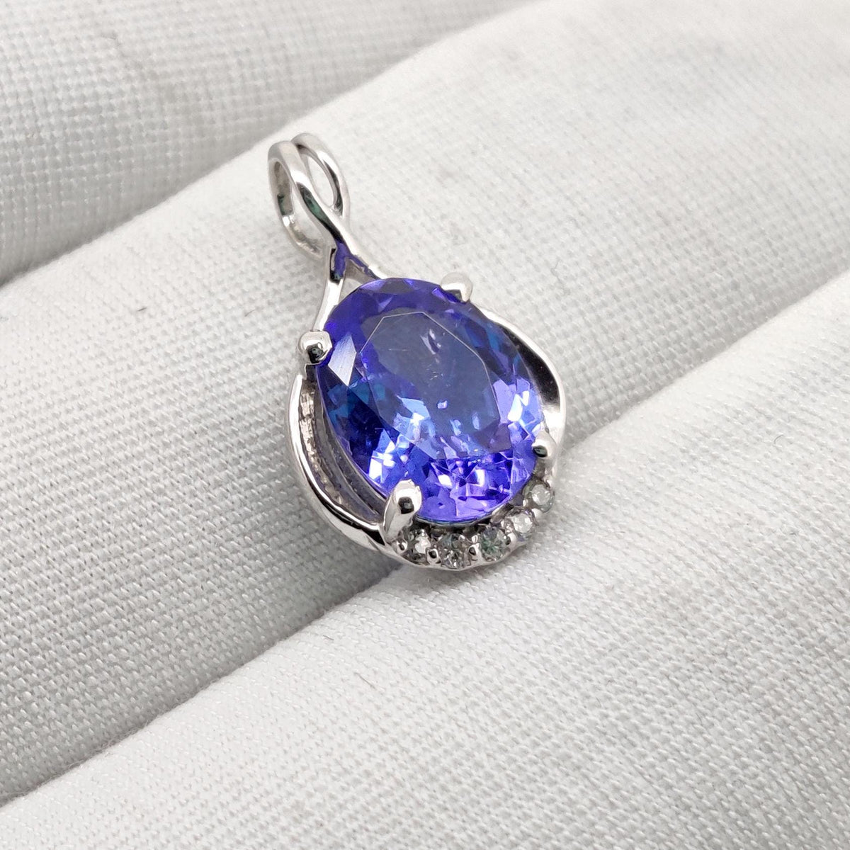 Natural Tanzanite Pendant-925 Sterling Silver-December Birthstone-Handmade Gemstone Jewelry-Anniversary Gift