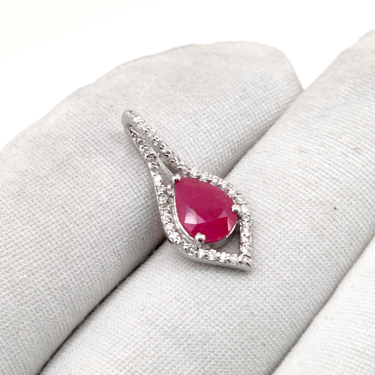 Handmade Ruby Pendant-925 Sterling Silver-July Birthstone-Red Gemstone Jewelry-Anniversary Gift