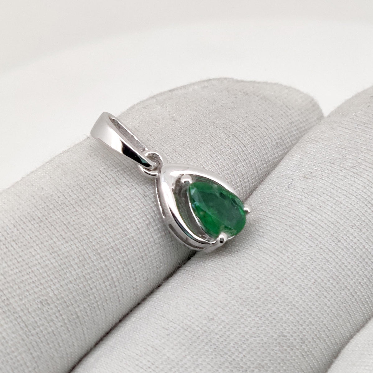 Natural Emerald Pendant, Sterling Silver Necklace, Green Emerald Jewelry, May Birthstone, Anniversary Gift