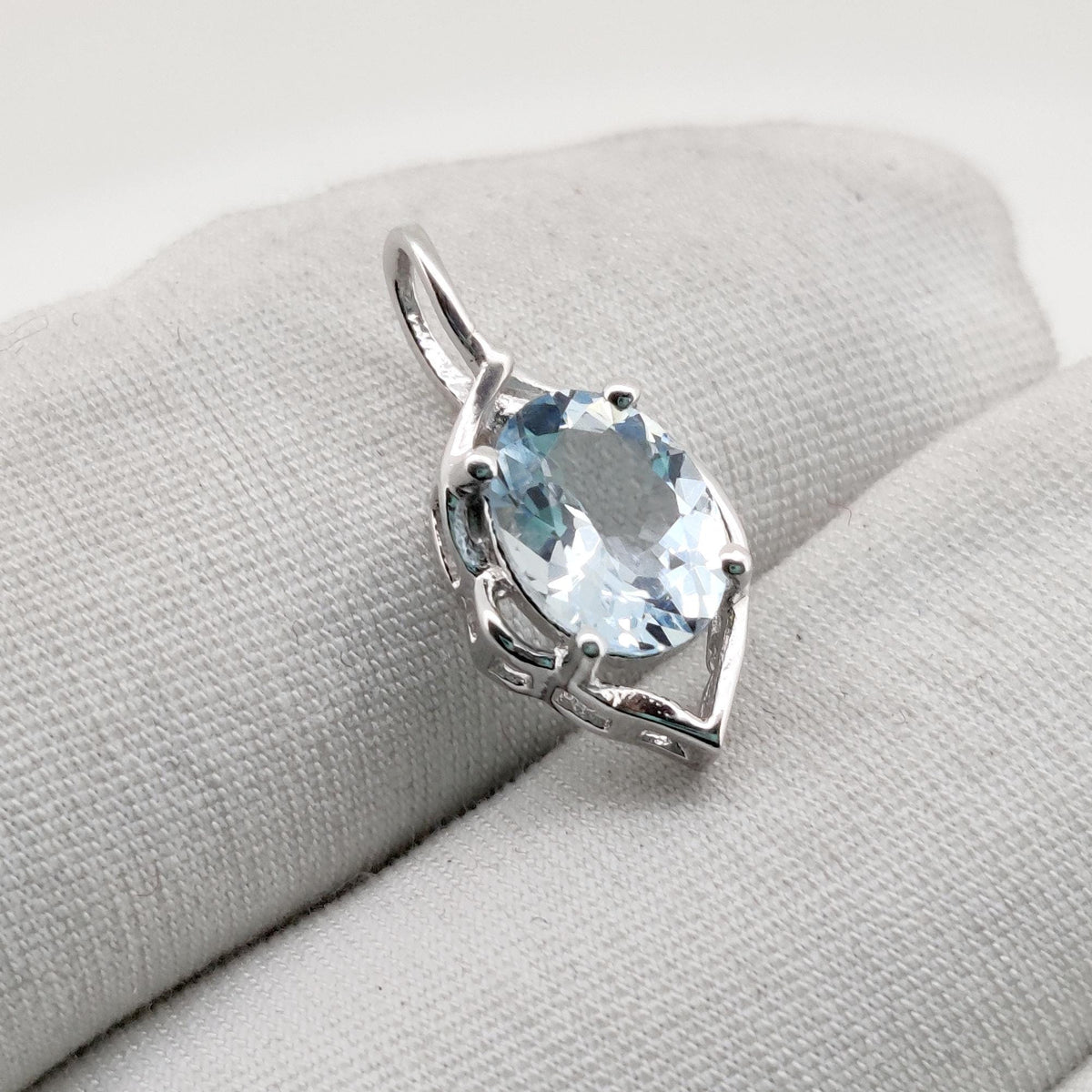 Handmade Aquamarine Pendant, Sterling Silver Aquamarine Jewelry, March Birthstone, Women's Gifts