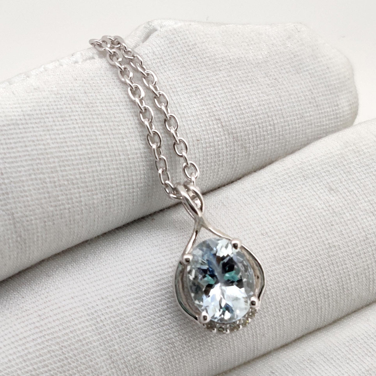 Natural Aquamarine Pendant-925 Sterling Silver-March Birthstone-Handmade Gemstone Jewelry-Anniversary Gift
