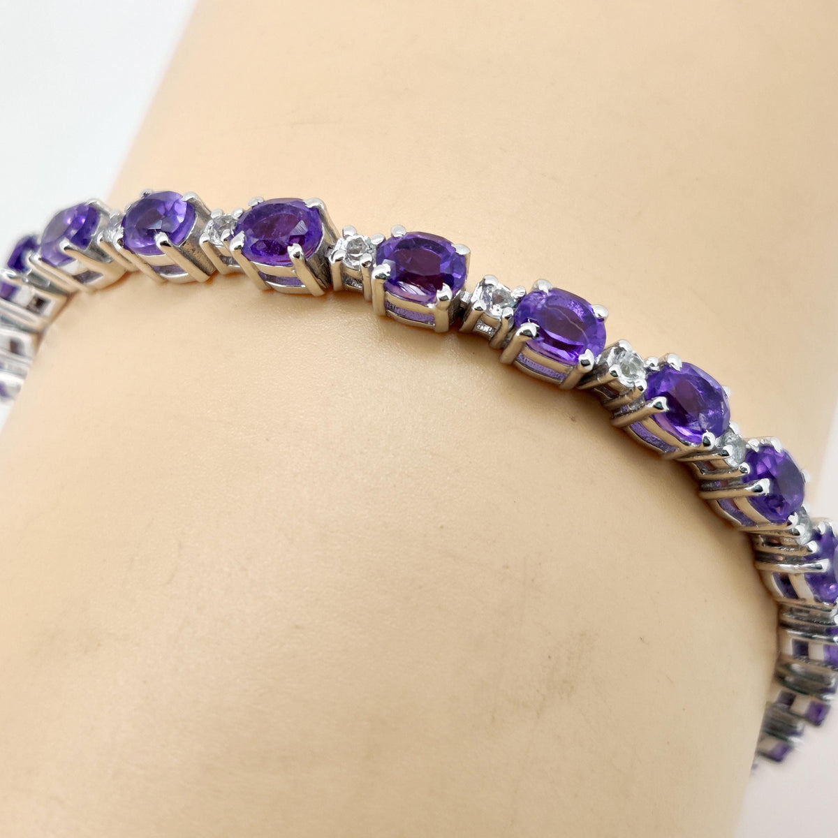 Natural Amethyst Tennis Bracelet-Sterling Silver- Amethyst Jewelry-Oval Gemstone-February Birthstone
