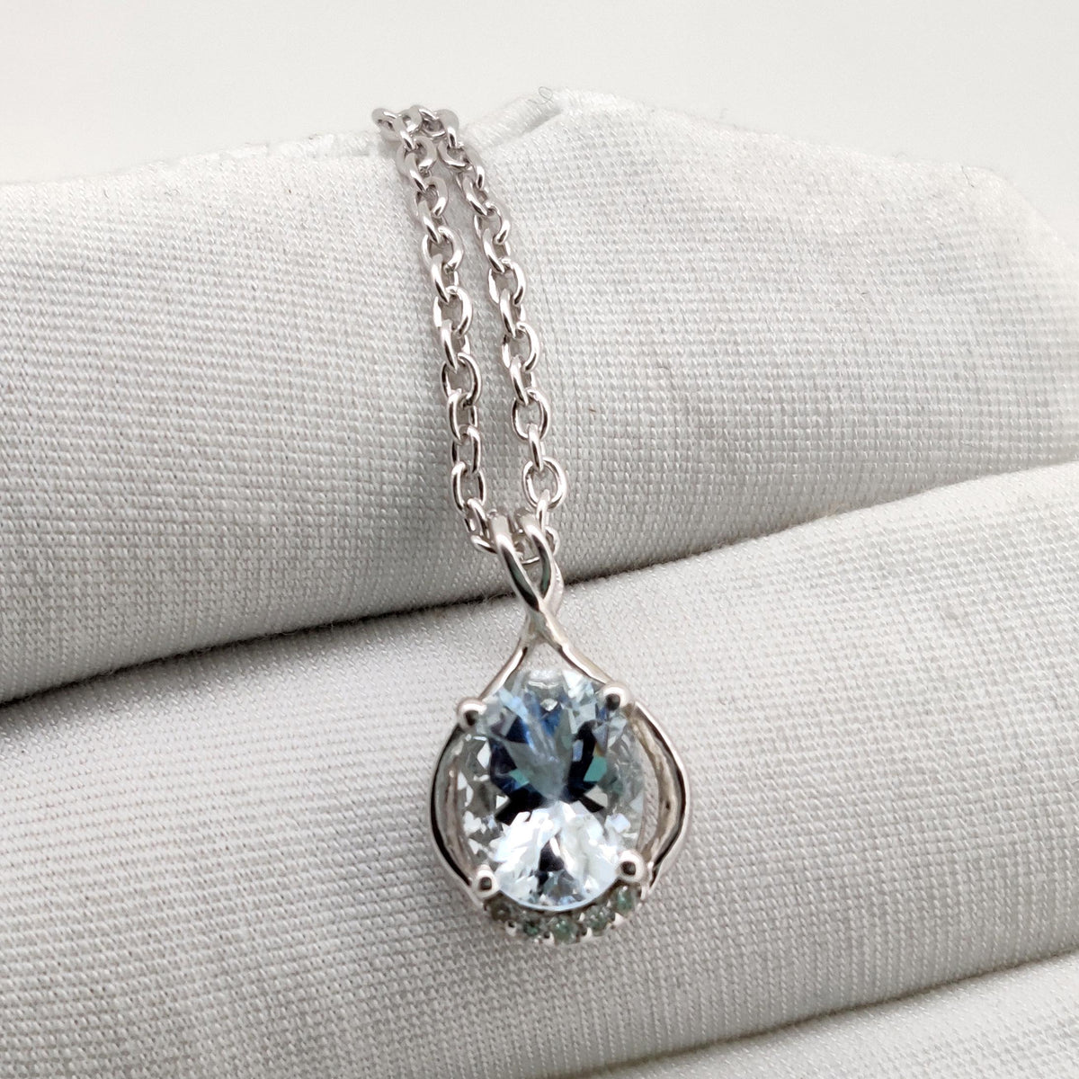 Natural Aquamarine Pendant-925 Sterling Silver-March Birthstone-Handmade Gemstone Jewelry-Anniversary Gift