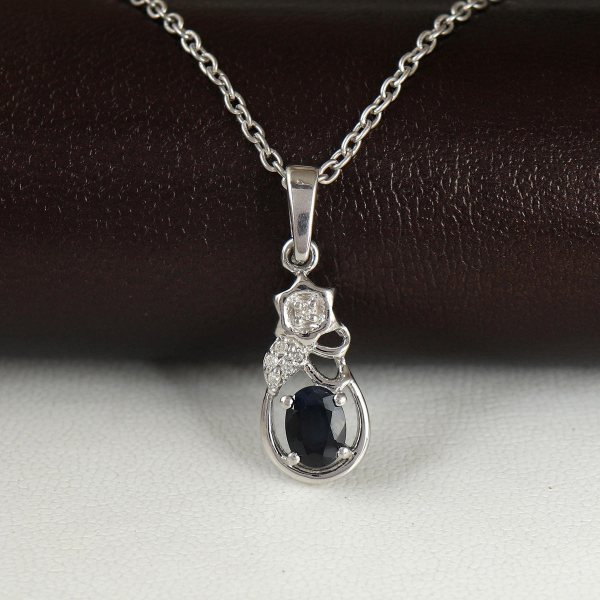 Natural Blue Sapphire Pendant-925 Sterling Silver Pendant-Designer Diamond Pendant-Chain Pendant-Oval Sapphire Jewelry-Anniversary Gift